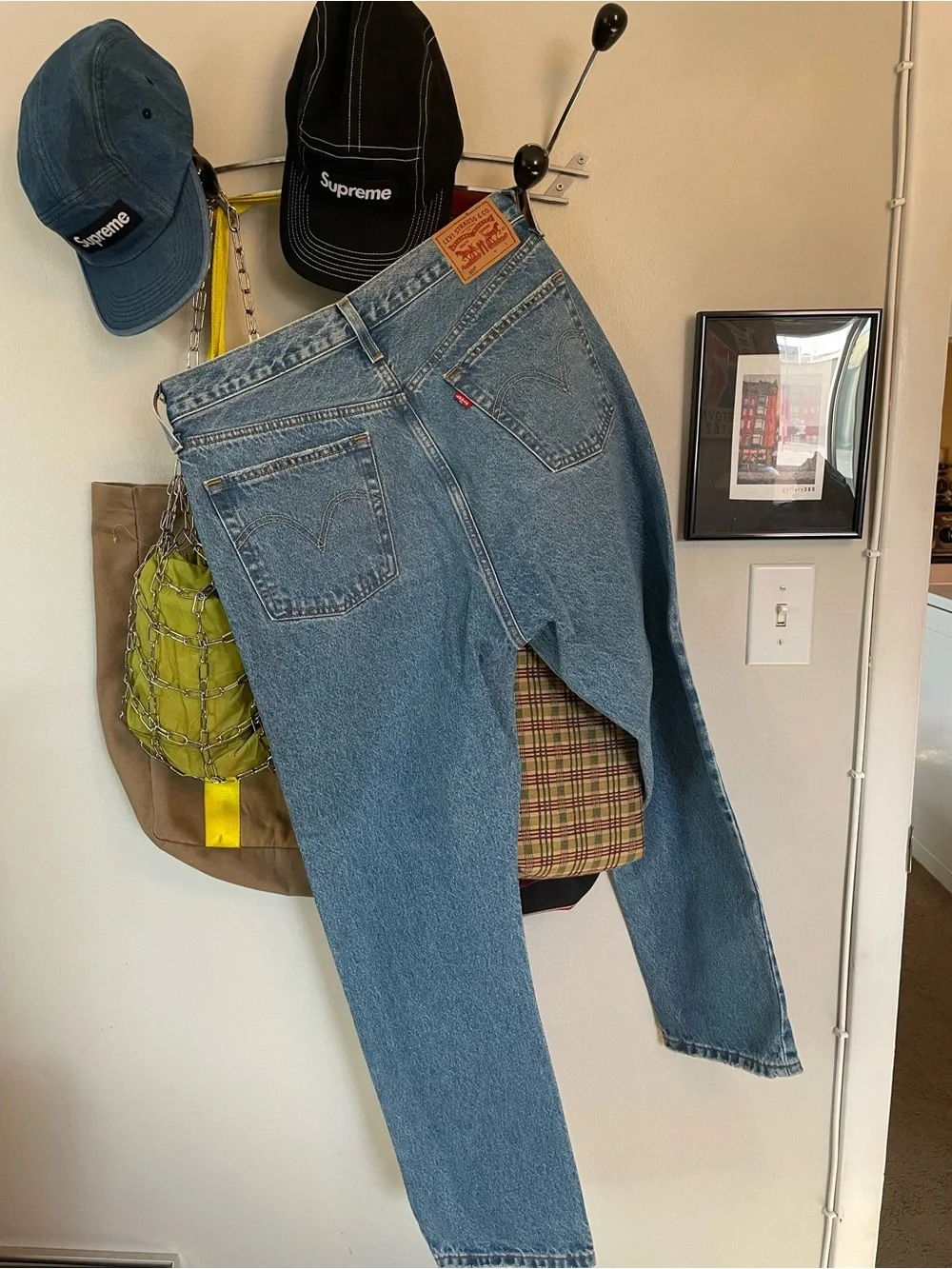 Levi 501 Originals, NWOT - W31 L26 - Picture 3 of 10